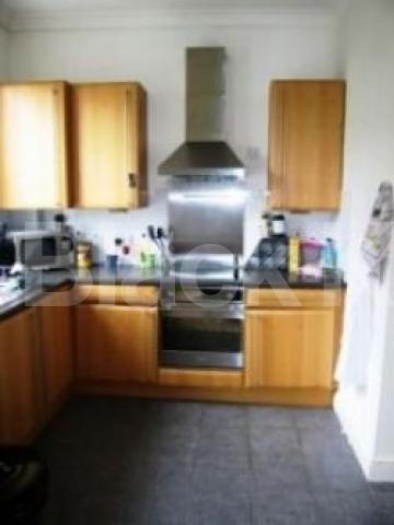 			New Instruciton, 2 Bedroom, 1 bath, 1 reception Flat			 Kings Henrys Road, BELSIZE PARK NW3